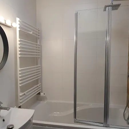 Apartments In- Male Blonia Apartment *